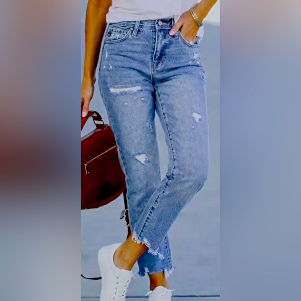Blue ripped washed jeans